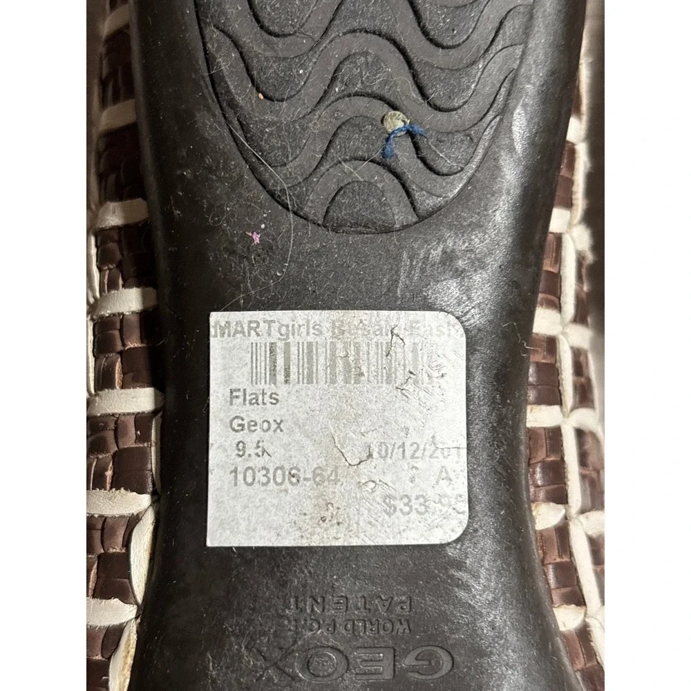 Geox Respira Brown White Woven Leather Floral Ballet Flats Womens 9.5 Round Toe